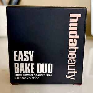 HUDA BEAUTY Easy Bake Loose Powder Brightening + Correcting Duo (Cherry Peach)